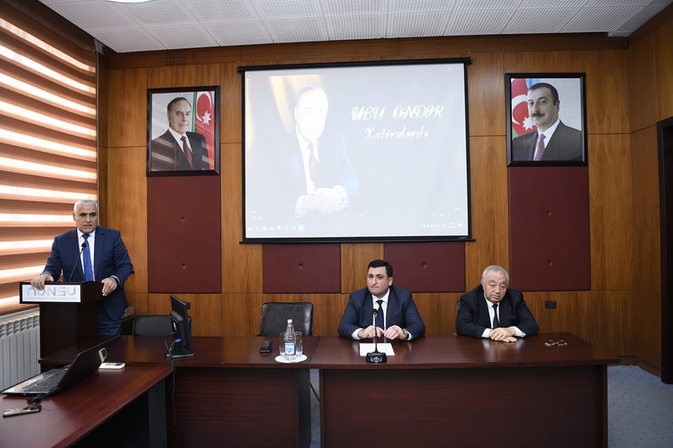 ADNSU-da ümummilli lider Heydər Əliyevin anım günü qeyd edilib