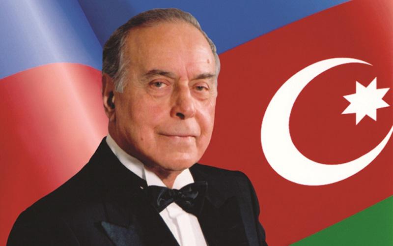 Əbədiyyətə Azərbaycan yazan lider - Anım günü - VİDEO
