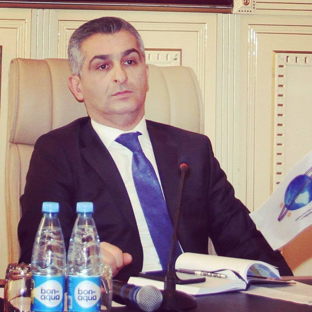 “AMEA-da bulaq suyunu butulkaya doldurub qablaşdırmağı elmi məhsul kimi təqdim edirdilər” - RUBRİKA