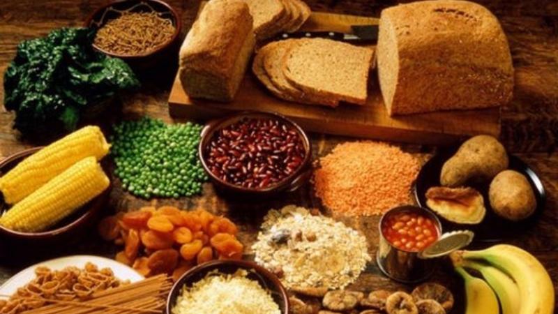 Bayram günlərində necə qidalanaq?  - Dietoloqdan vacib MƏSLƏHƏT