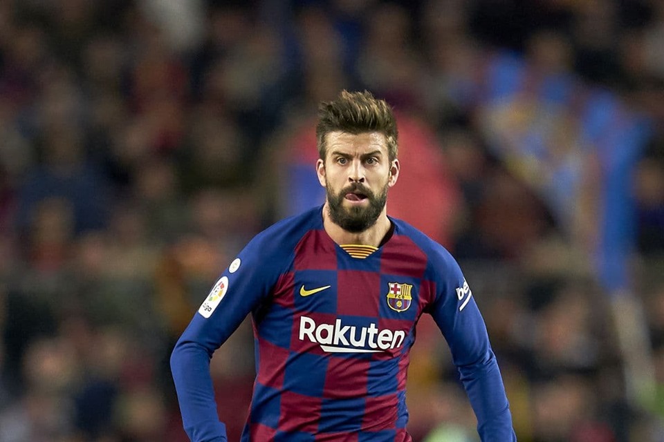 Harvardda oxuyan, Eynşteyn səviyyəsində olan, 7 dil bilən ulduz futbolçular-MARAQLI