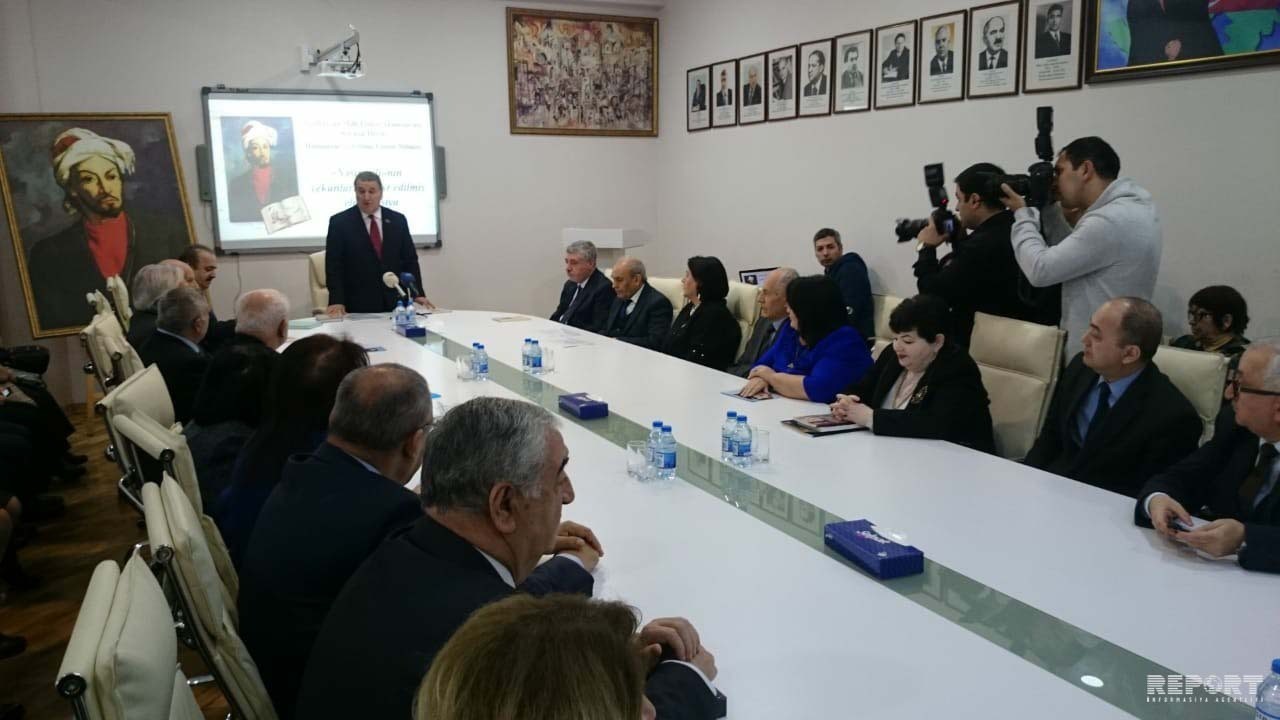 Nəsimiyə  Moskvada  iki abidə ucaldılılıb