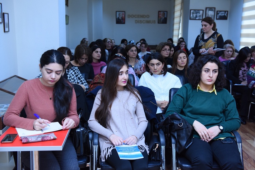 Dil və Tərcümə Xidmətləri Mərkəzində ödənişsiz təlim