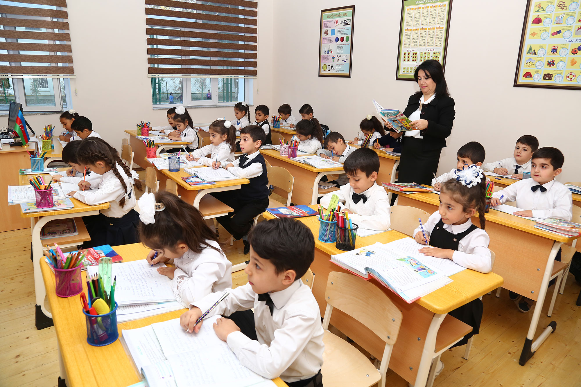 Şagirdlərin yerdəyişməsi müvəqqəti dayandırılır-SƏBƏB-RƏSMİ