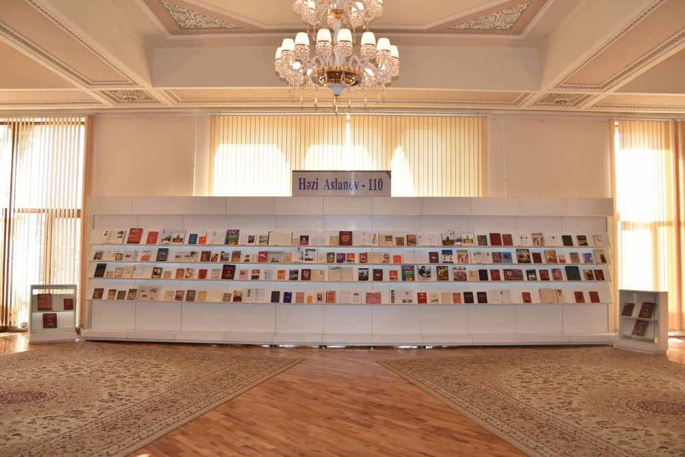 Milli Kitabxanada “Həzi Aslanov – 110” adlı kitab sərgisi açılıb