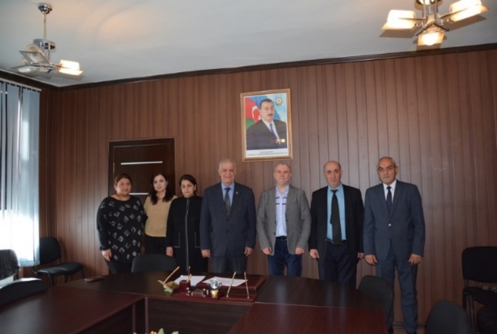 AMEA-nın Radiasiya Problemləri İnstitutunda ukraynalı alimin məruzəsi dinlənilib