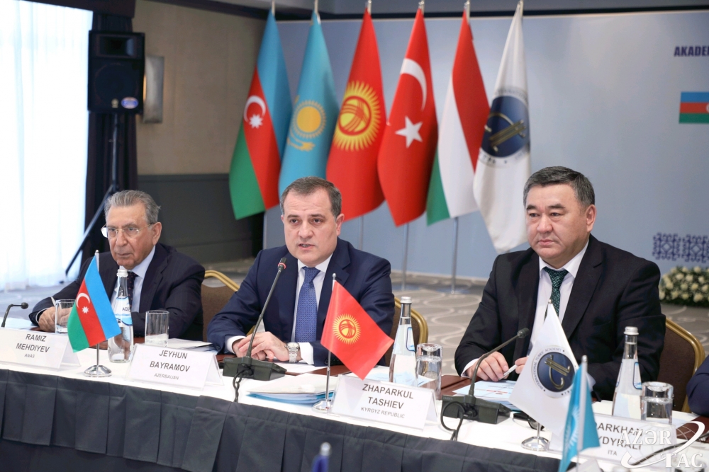 Bakıda Beynəlxalq Türk Akademiyası Elmi Şurasının üçüncü toplantısı keçirilib