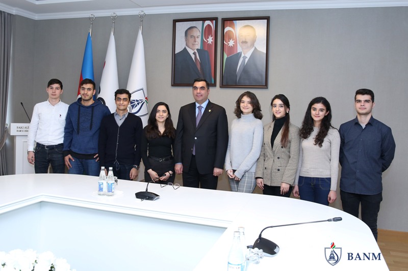 Bakı Ali Neft Məktəbinin 8 tələbəsi BP şirkətindən iş təklifi aldı  