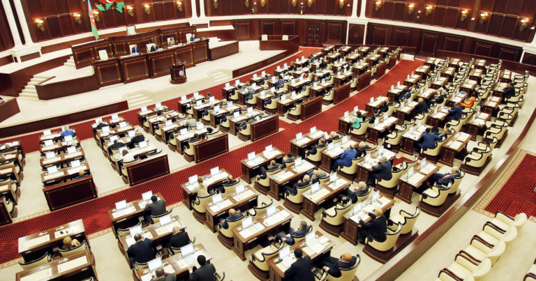 Milli Məclisə seçilən ən gənc deputatların təhsilləri – Təəcüblənəcəksiniz...