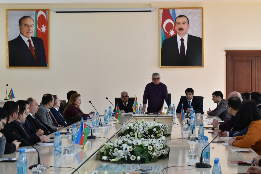 Qış Liderlik Məktəbinə 29 ali təhsil müəssisəsindən 100-dən çox tələbə cəlb olunub