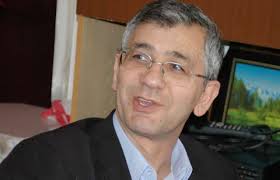 “İmtanlarda yazılı hissə ilə test hissəsini kombinasiya etmək daha ağlabatan olardı”-Rektor