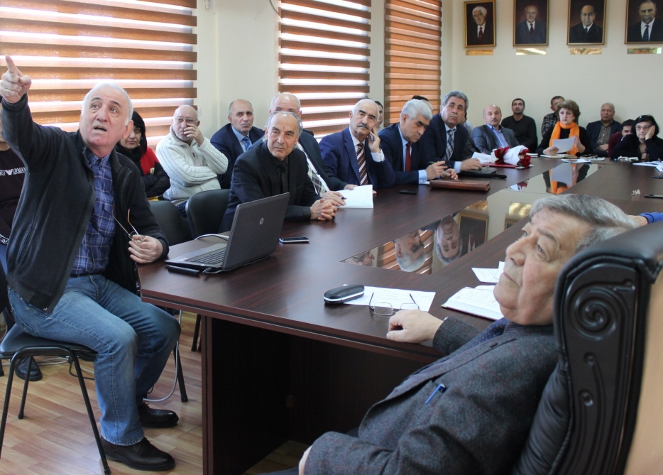 Günəş panelinin istiqamətini təyin edən yeni metod işlənilib