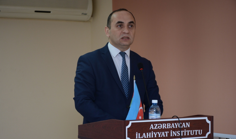 İlahiyyat İnstitutunun tələbələri üçün ingilis dili kursu təşkil olunub