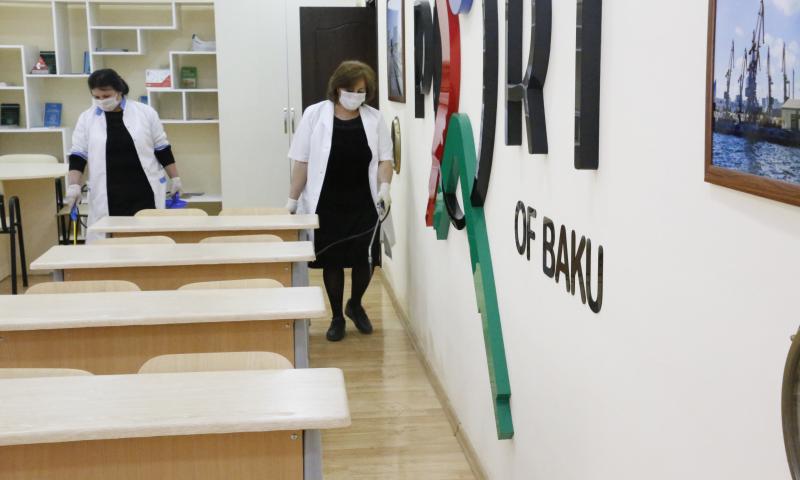 6 tədris korpusu, inzibati bina, idman zalı, tələbə yataqxanası, tələbə avtobusu dezinfeksiya edilib