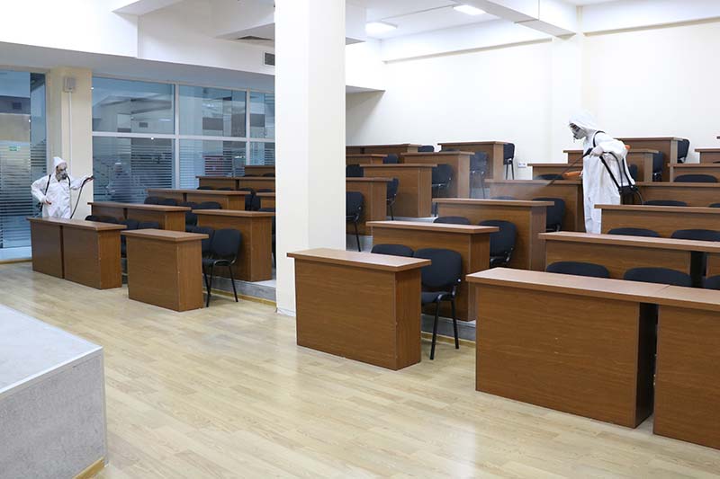 Azərbaycan Universitetində dezinfeksiya işləri aparılıb