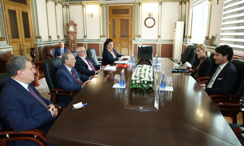 İtaliyanın səfiri AMEA-da