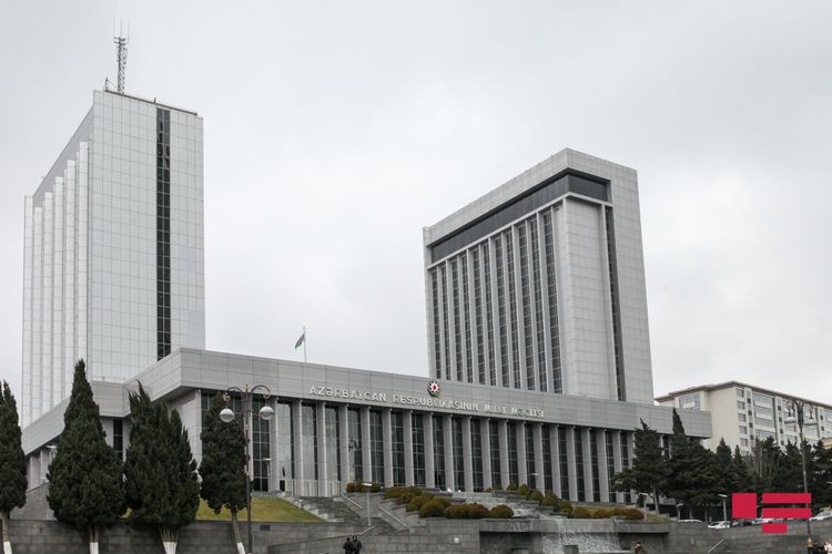  Müəllimlər attestasiyadan keçiriləcək