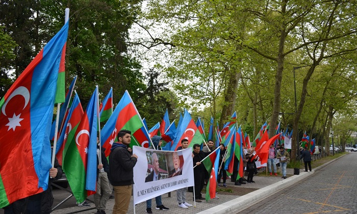İspaniya və Fransadakı azərbaycanlılar: “Dövlətimiz tərəfindən çarter reysin açılmasını gözləyirik”