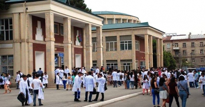 Tibb Universitetinin könüllü tələbələri klinikalara GÖNDƏRİLDİ