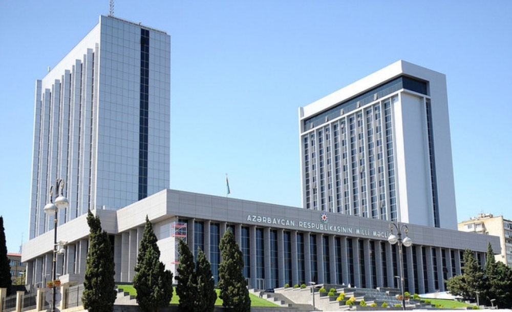 Azərbaycanın peşə məktəblərində təhsil alan əcnəbilərə müvəqqəti yaşamaq icazəsi veriləcək