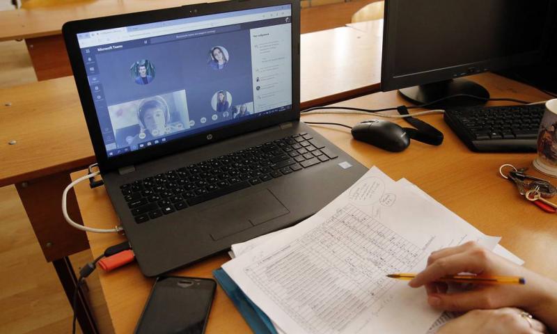 Rusiyada universitetlər yay sessiyasını onlayn təşkil edəcək