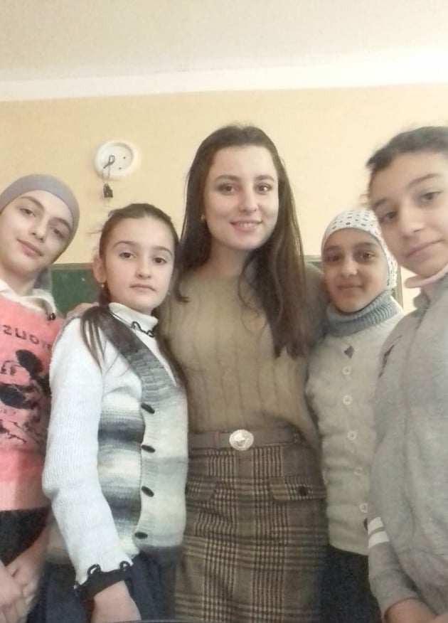 “Valideynlər onlayn dərslərə “internet” çatdıra bilmirlər” – Ucqar kənd müəllimi