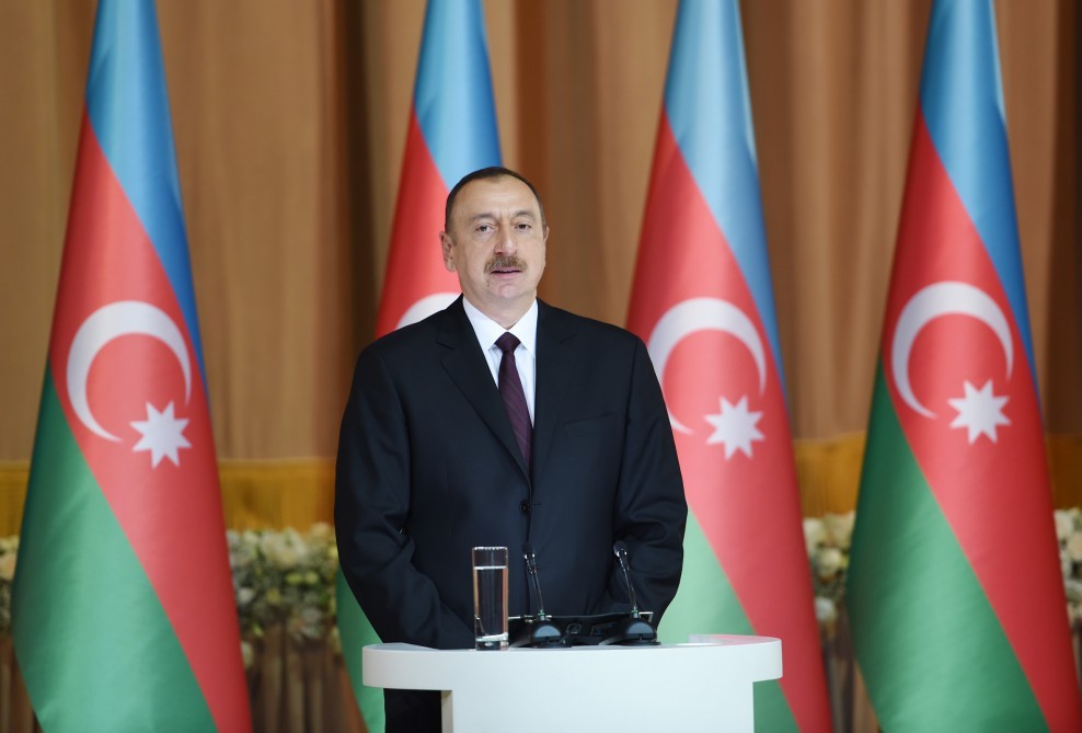 Azərbaycanda tədrisi rus dilində aparılan məktəblərin sayı 340-a çatır