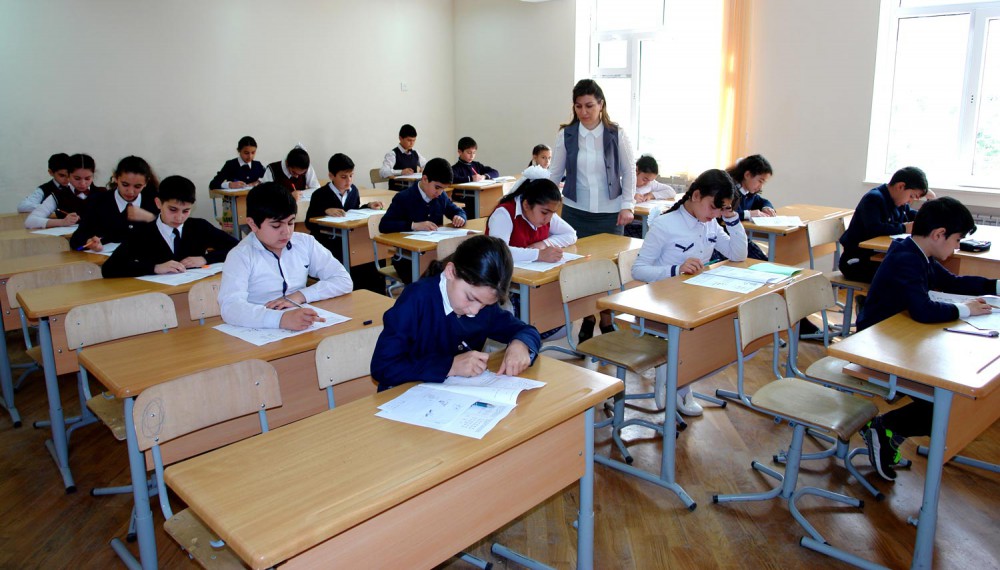 Məktəbdaxili qiymətləndirmədən narazı olan şagirdlər mütləq bunu etməlidirlər - Rəsmi tövsiyə