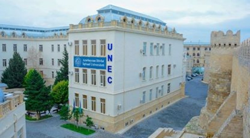 UNEC tələbələrə 5GB-lik internet paketi hədiyyə edəcək