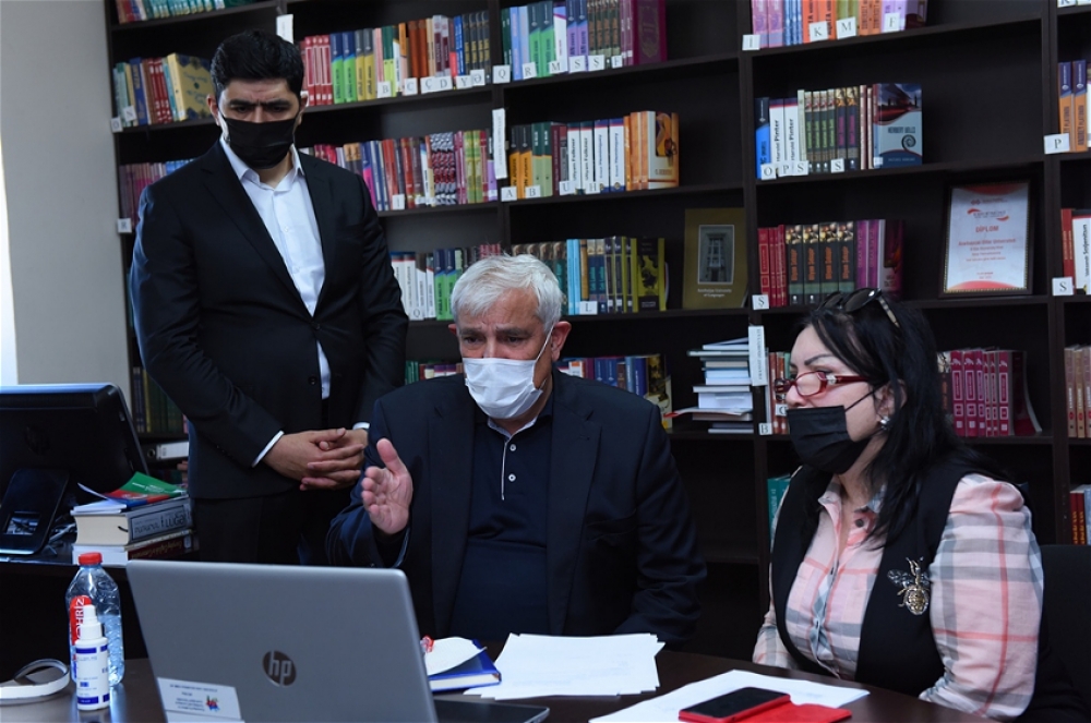 Azərbaycan Dillər Universitetində onlayn imtahanlar davam edir