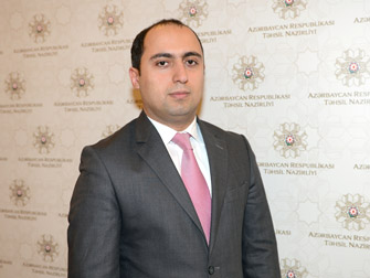 Emin Əmrullayev Təhsil naziri təyin edildi