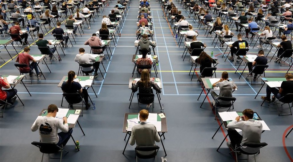 Dövlət qulluğuna qəbul üçün test imtahanı keçiriləcək