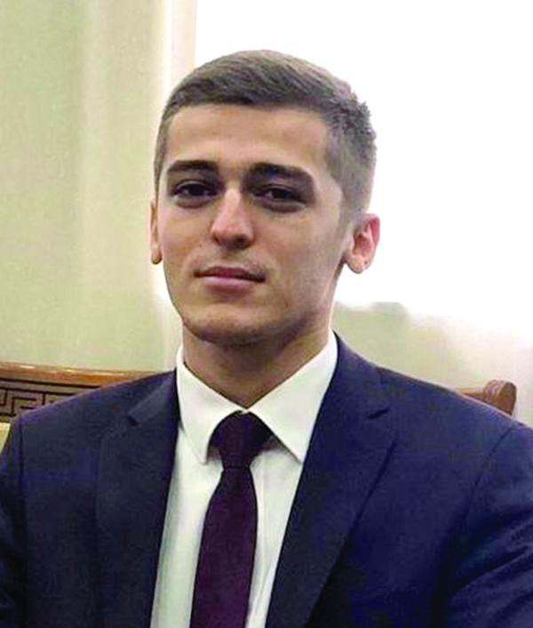 Hər bir gənc örnək olmalıdır