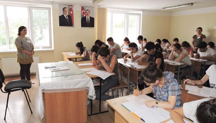 Qəbul imtahanlarına 4 minədək müəllim nəzarət edəcək