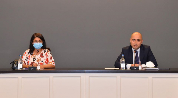 Təhsil nazirinin brifinqdə səsləndirdiyi ən vacib sitatlar – Başlanma tarixləri, qaranlıq qalan məsələlər