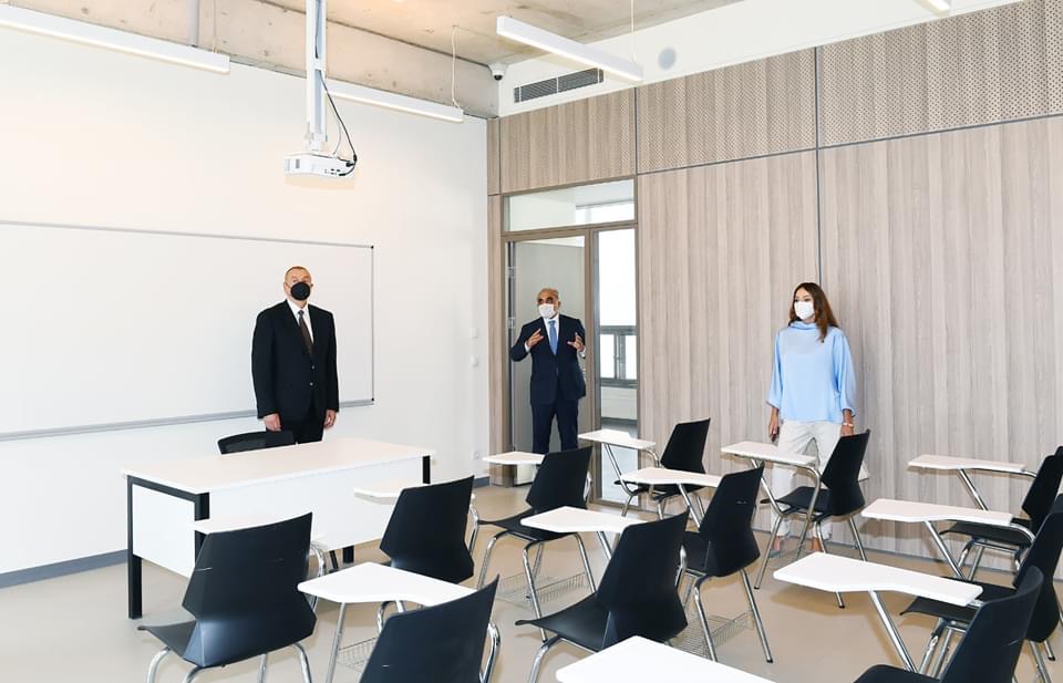 Ədalət Muradov Prezident İlham Əliyev və Birinci xanım Mehruban Əliyevaya  təşəkkür edib