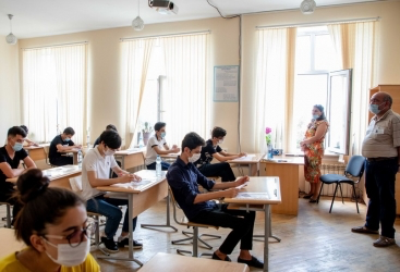 14 abituriyent imtahana buraxılmadı -SƏBƏB