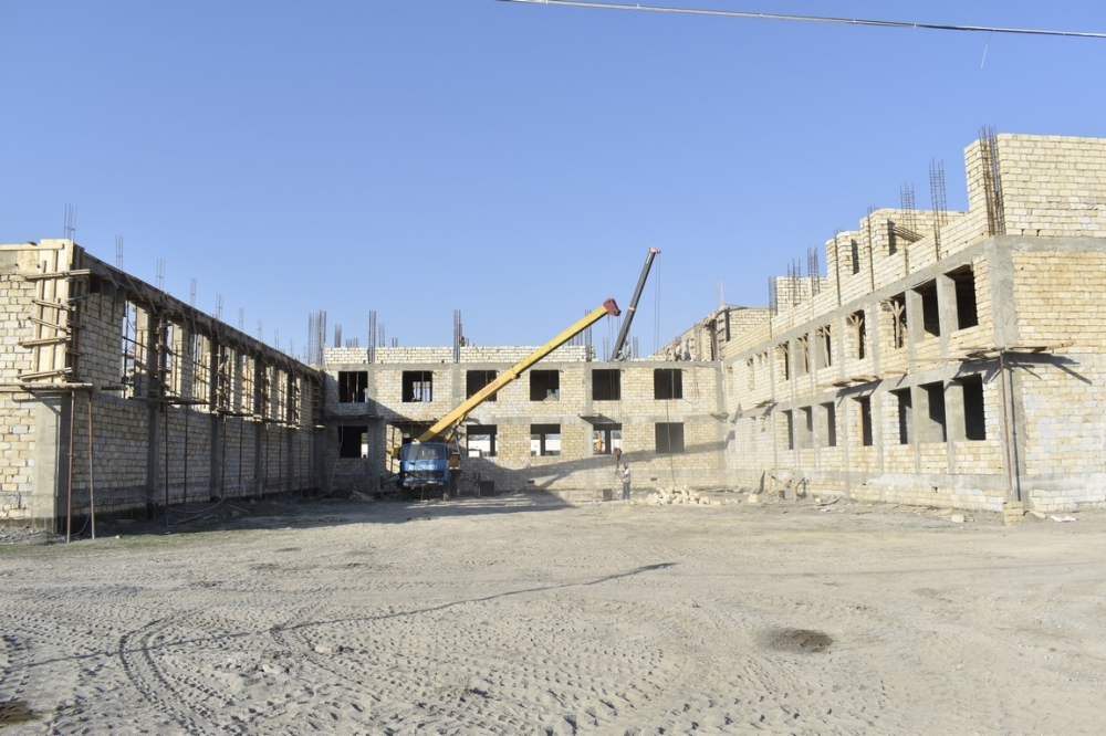Bərdə rayon Qaradəmirçi kəndində 624 şagird yerlik yeni məktəb inşa edilir
