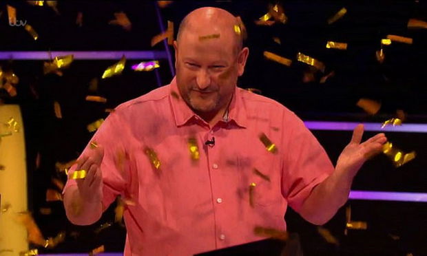 Böyük Britaniyada tarix müəllimi 20 dəqiqəyə milyonçu oldu 