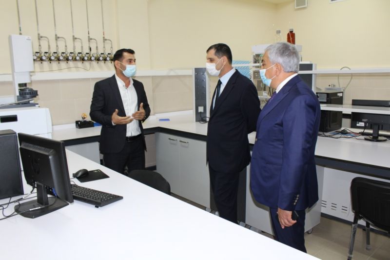 Türkiyənin Azərbaycandakı səfiri AMEA-nın Yüksək Texnologiyalar Parkı ilə tanış oldu    