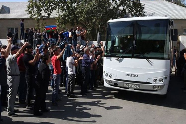 Dövlət Xidməti: Səfərbərliyə cəlb olunanların cəbhəyə yola salınmasına başlanılıb