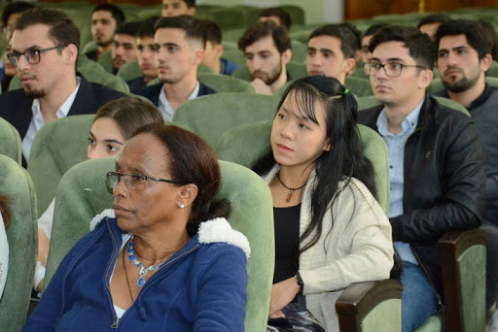 Azərbaycan universitetlərində təhsil alan əcnəbi vətəndaşların sayı açıqlanıb  