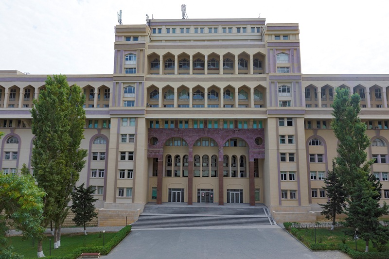 ATU Silahlı Qüvvələrinin Yardım Fonduna 200 min manat ianə edib      