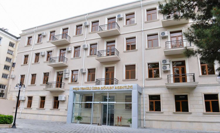 Cəbhəboyu ərazilərdəki peşə məktəblərinə qəbul üzrə müsahibə mərhələsi uzadıldı
