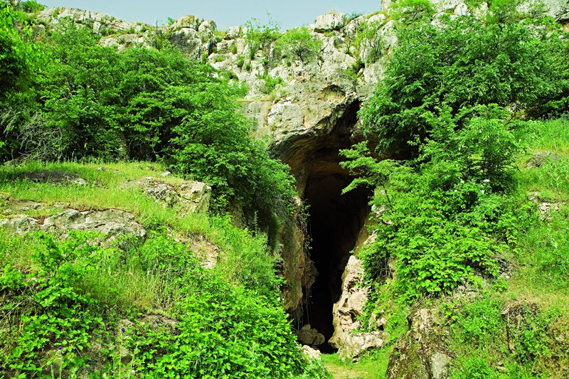 Azıx mağarası ilə bağlı yanlış TƏQDİMAT