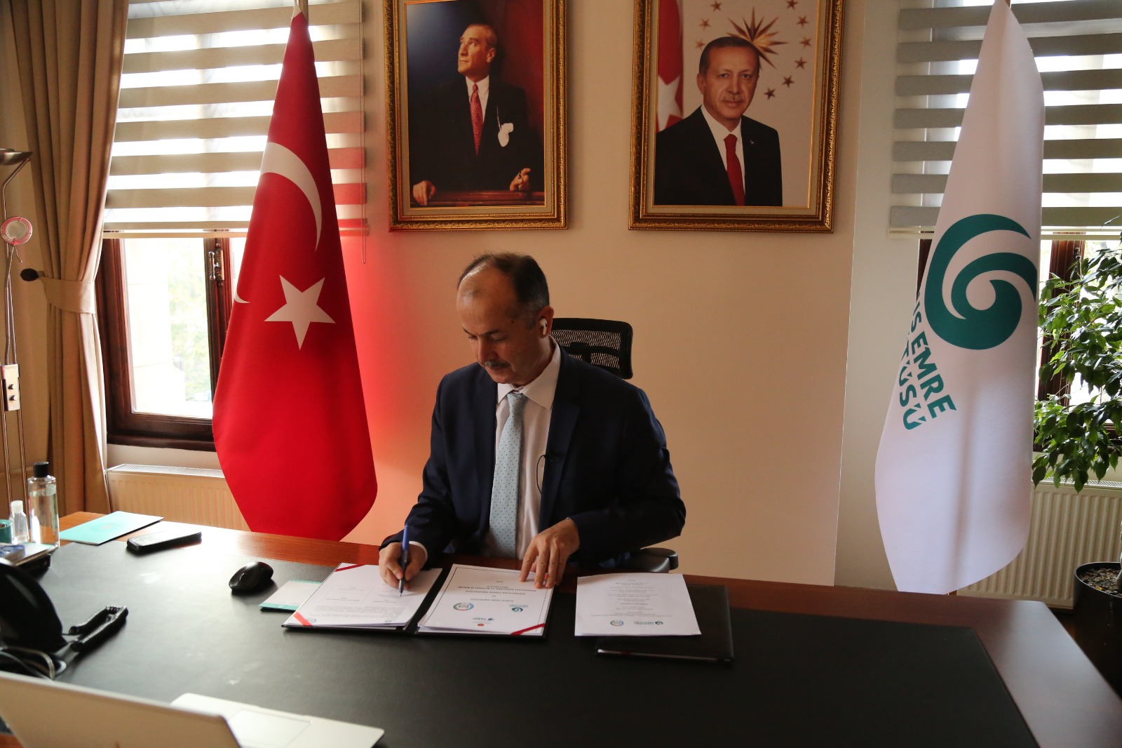 AzTU ilə Yunus Emre İnstitutu arasında əməkdaşlıq protokolu imzalanıb  