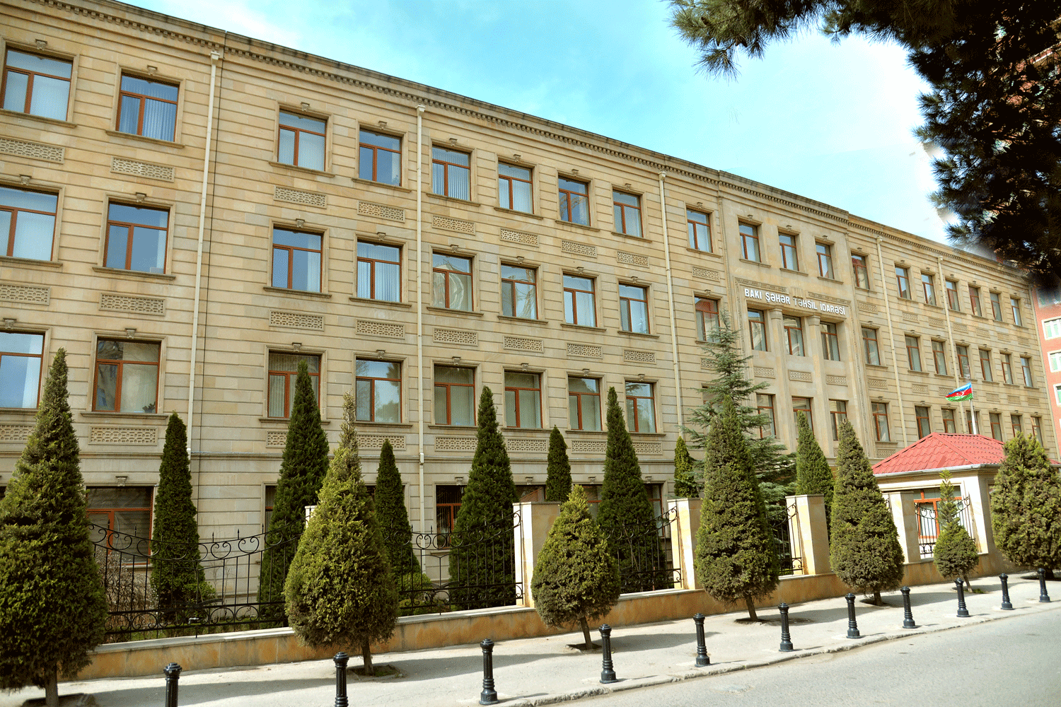 BŞTİ vətəndaşların qəbulunu  dayandırır