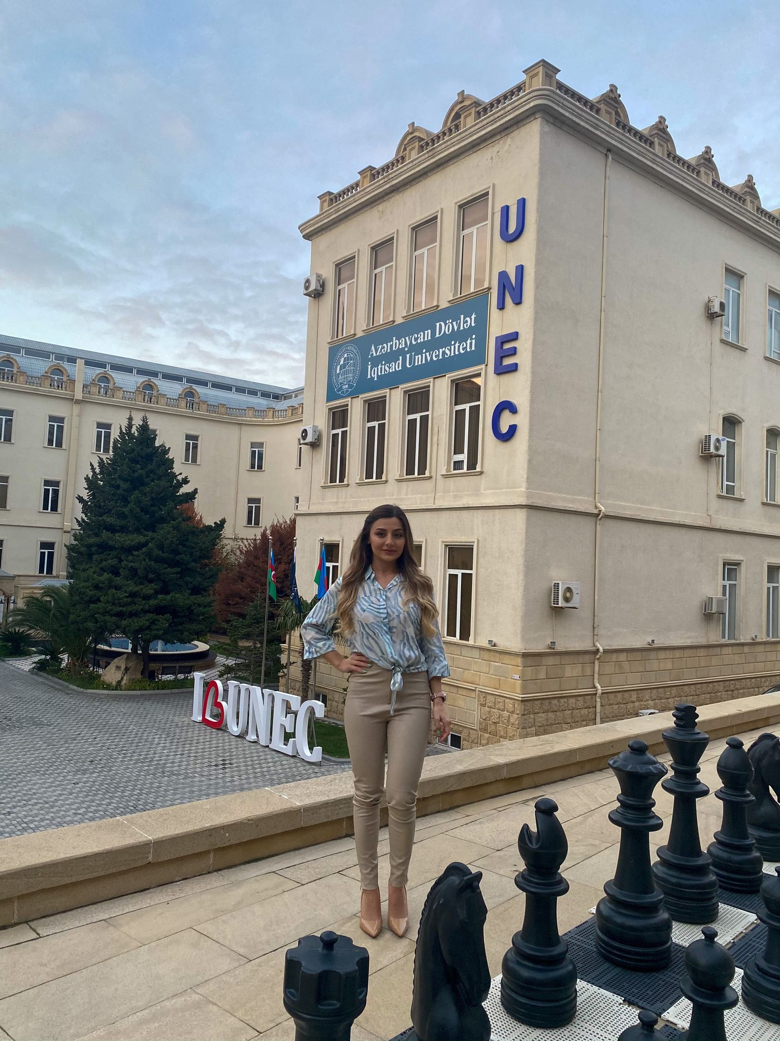 “UNEC ilə LSE-nin mənə qazandırdığı bilikləri praktikada tətbiq etmək uğurlu yolun başlanğıcıdır”  