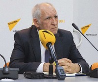 “Zamanı qabaqlamaq olmaz, o bizdən daha sürətlidir”