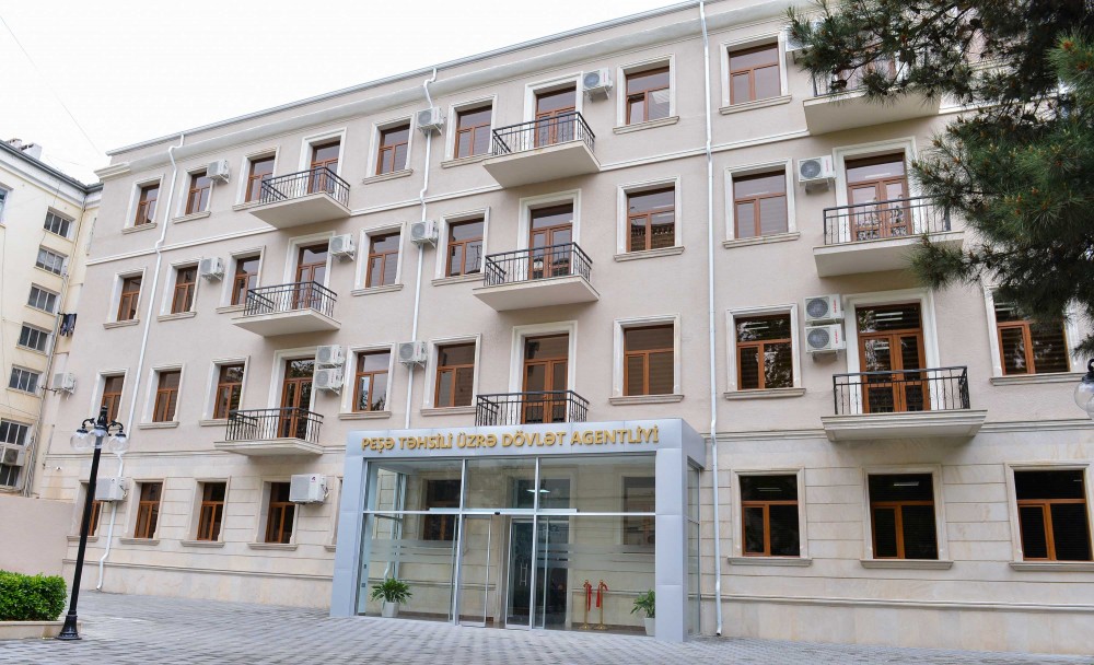 Bakı Dövlət Peşə Təhsil Mərkəzi və \